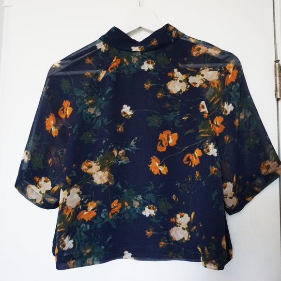 Aritzia Wilfred, Size Small, Henrietta Blouse - Picture 3 of 3